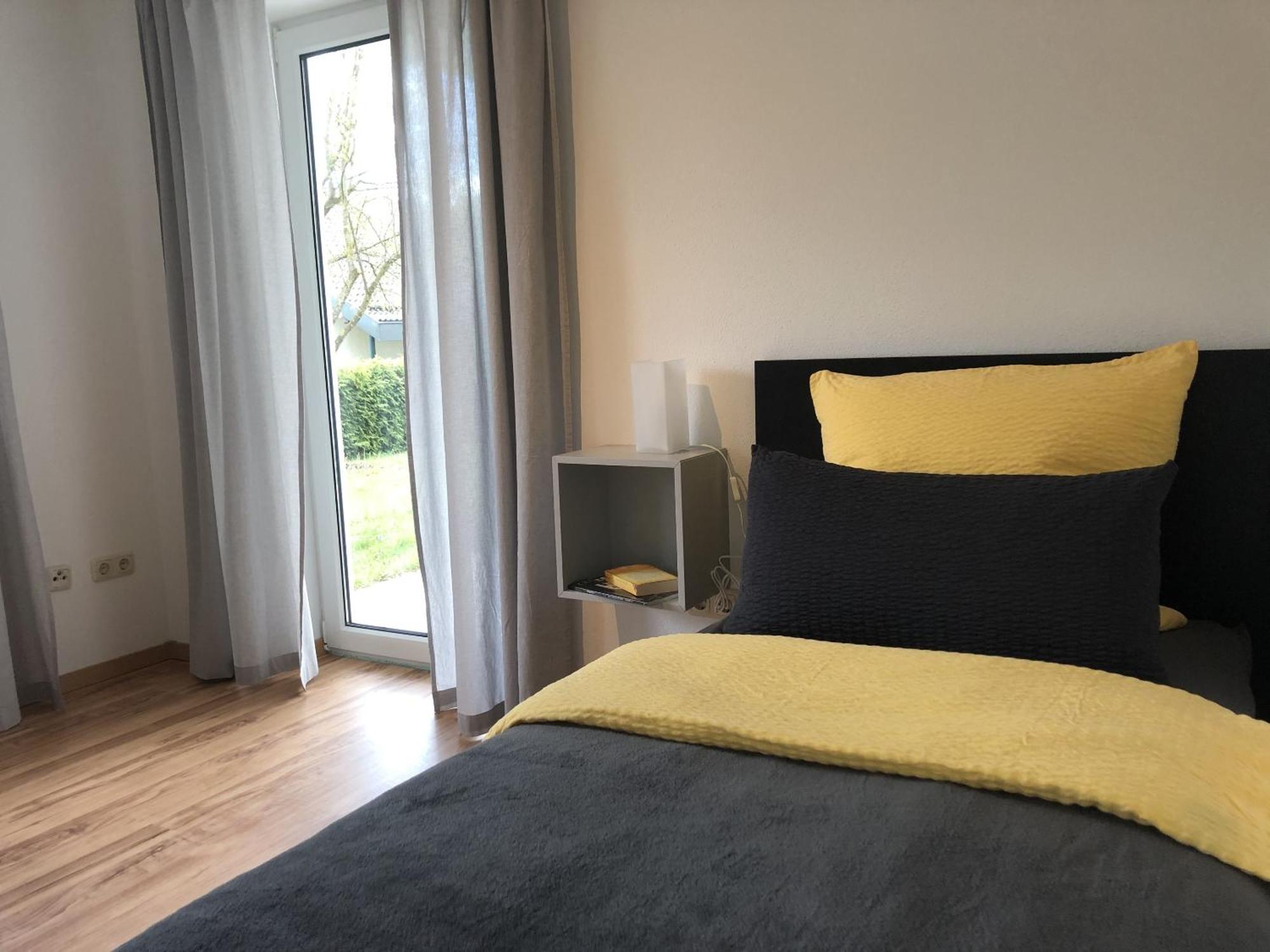 Wohnung Am Kreuzberg Fuer 8 Personen Medlingen Exterior foto
